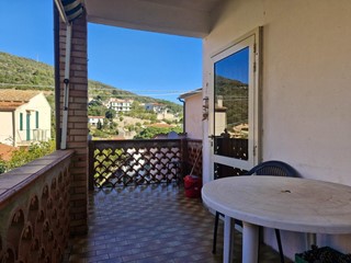 Trilocale in Vendita a Rio, zona Cavo, 235'000&euro;, 71 m², arredato