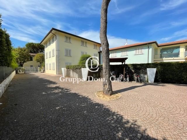 Appartamento in Affitto a Forte dei Marmi, 20'000€, 100 m², arredato