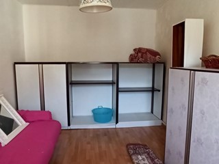 Quadrilocale in Vendita a Lucca, zona Piaggione, 60'000€, 60 m², arredato