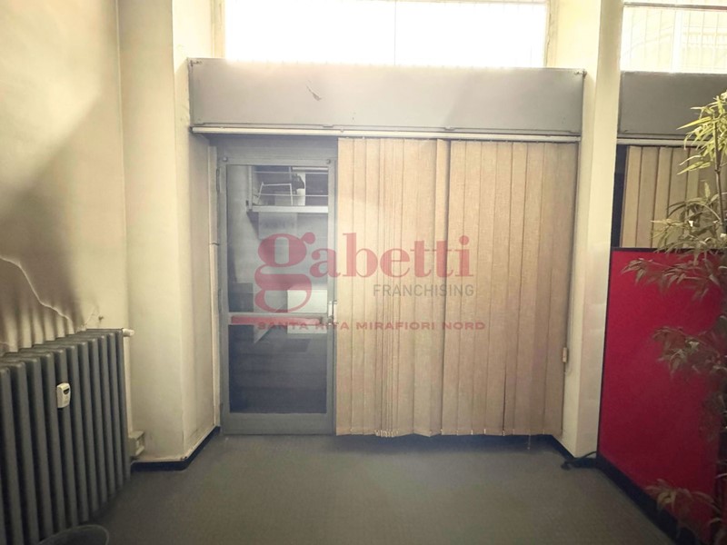 Negozio in Vendita a Torino, 89'000€, 93 m²