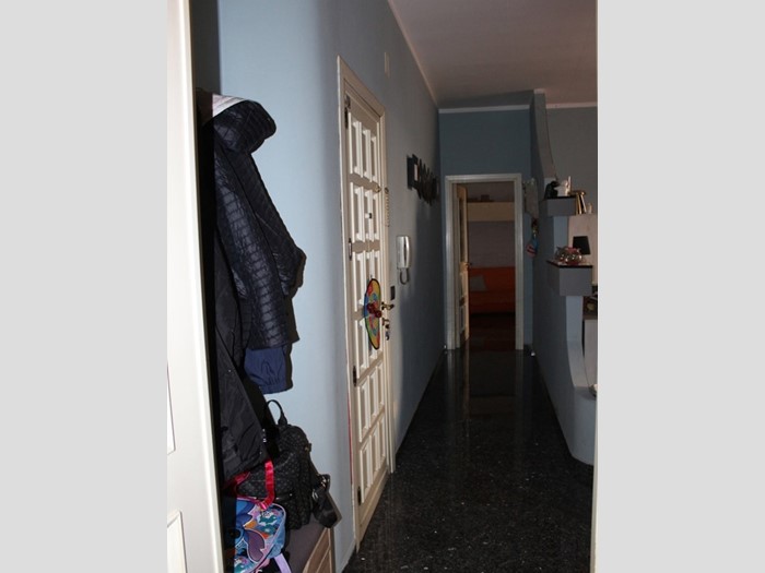 Quadrilocale in Vendita a Belmonte Mezzagno, 65'000€, 130 m²