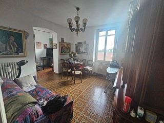 Quadrilocale in Vendita a Ventimiglia, 269'000€, 108 m²
