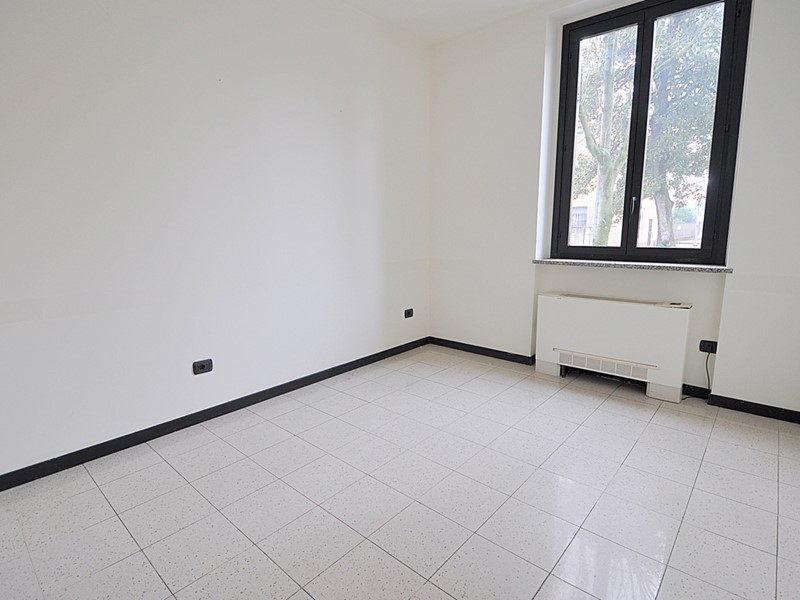 Appartamento in Vendita a Santo Stefano Ticino, 158'000€, 120 m²