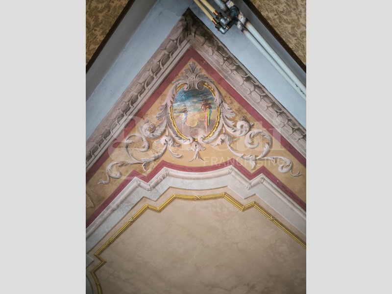 Appartamento in Vendita a Corchiano, 69'000€, 100 m²