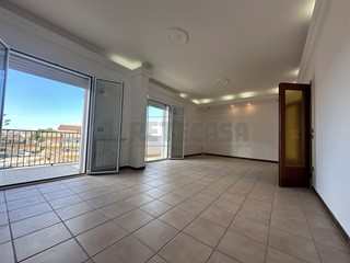 Appartamento in Vendita a Mazara del Vallo, 97'000€, 120 m², con Box