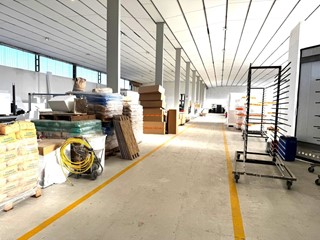 Capannone in Vendita a Sora, 799'000€, 1860 m²