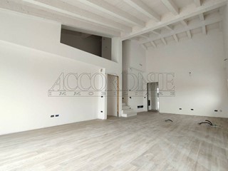 Casa Indipendente in Vendita a Mestrino, 459'000€, 220 m², con Box