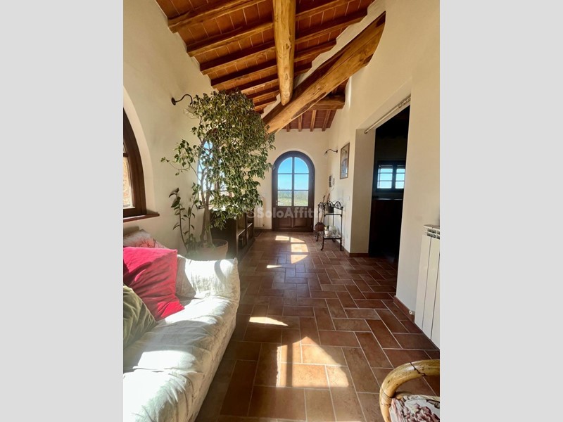 Quadrilocale in Affitto a Castelnuovo Berardenga, zona Monteapertaccio, 1'100€, 100 m², arredato