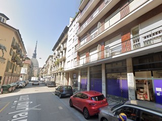 Trilocale in Affitto a Torino, zona Vanchiglia, 1'200€, 90 m², arredato