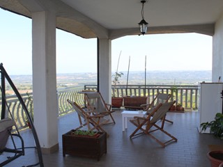 Appartamento in Vendita a Santa Maria Imbaro, 148'000€, 150 m², arredato, con Box