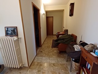 Trilocale in Vendita a Sassofeltrio, zona Fratte, 100'000&euro;, 80 m², con Box