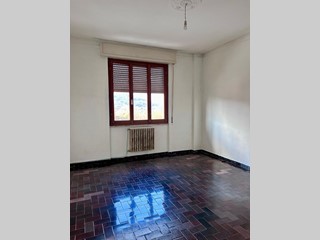 Quadrilocale in Affitto a Villafranca in Lunigiana, 500€, 100 m²