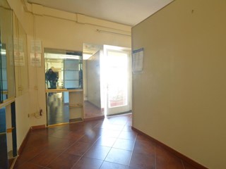 Immobile commerciale in Affitto a Lucca, zona Sant'Anna, 500€, 38 m²