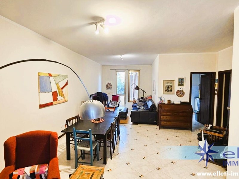 Villetta a schiera in Vendita a Massa, 350'000&euro;, 150 m²