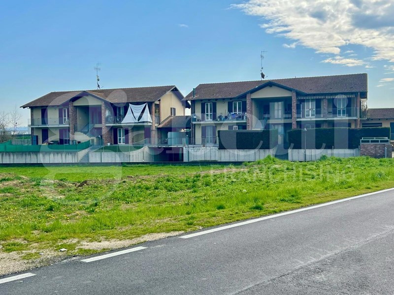 Trilocale in Vendita a Govone, 129'000€, 75 m²