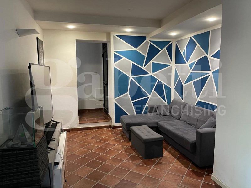 Villa in Vendita a Patrica, 270'000€, 361 m²
