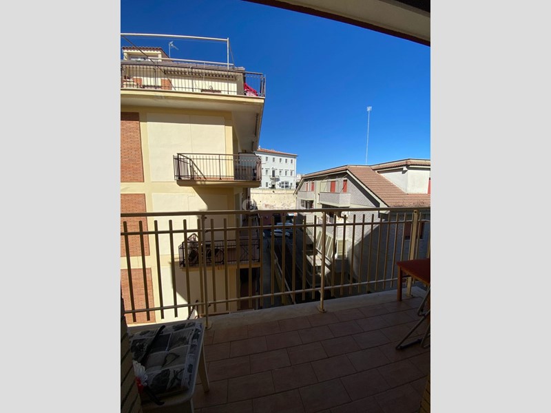 Trilocale in Affitto a Anzio, zona Centro, 1'500€, 110 m², arredato
