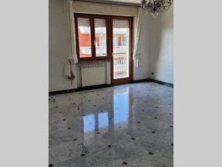 Bilocale in Vendita a Carrara, 262'000€, 70 m²