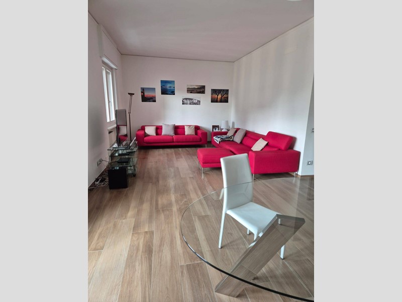 Quadrilocale in Vendita a Mantova, zona Centro storico, 150 m²