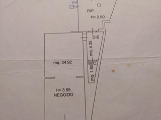 Immobile commerciale in Vendita a Capannoli, 20'000€, 42 m²