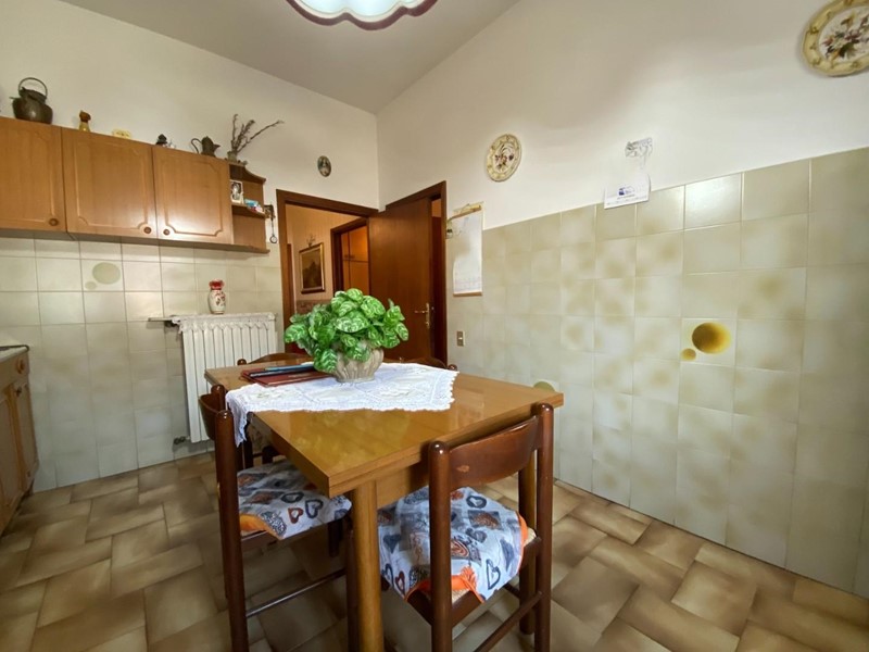 Appartamento in Vendita a Montelupo Fiorentino, 239'000€, 110 m², con Box