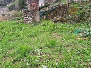 Casa Semi Indipendente in Vendita a Carrara, zona Codena, 65'000€, 60 m²