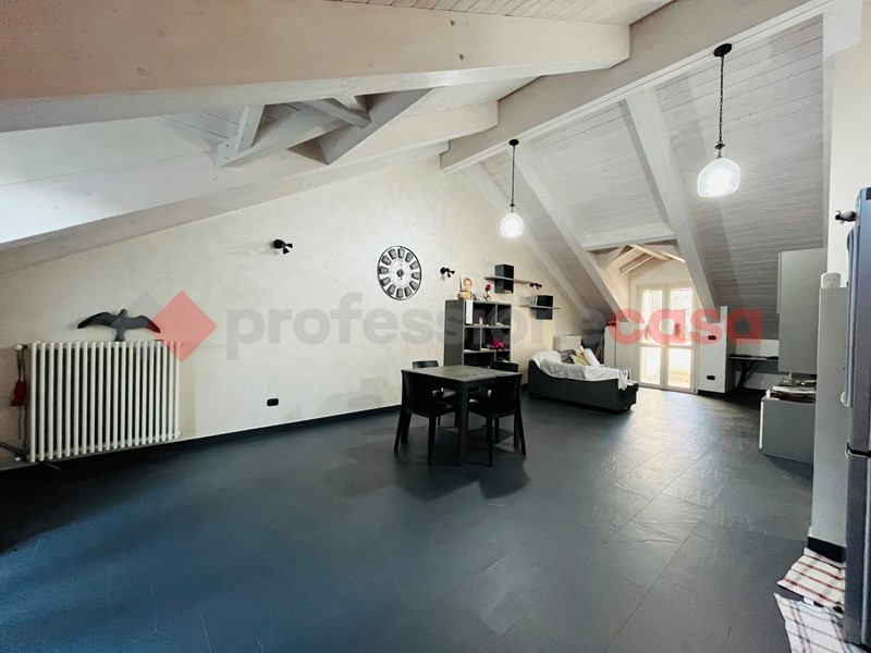 Trilocale in Vendita a Torino, 155'000€, 82 m²