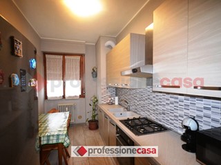 Appartamento in Vendita a Pioltello, 248'000€, 120 m², arredato