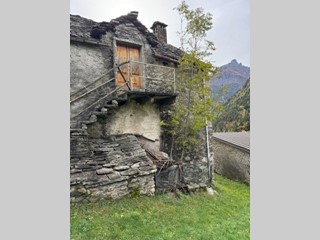 Trullo in Vendita a Varzo, 46'000€, 50 m², arredato