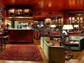 Attività commerciale in Vendita a Lucca, zona Centro Storico, 250'000€, 60 m²