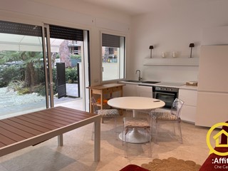 Trilocale in Affitto a Cervia, zona Milano Marittima, 1'900€, 65 m², arredato