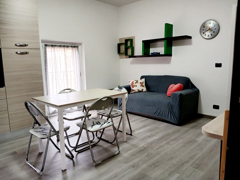 Trilocale in Affitto a Illasi, zona Centro, 630€, 56 m², arredato