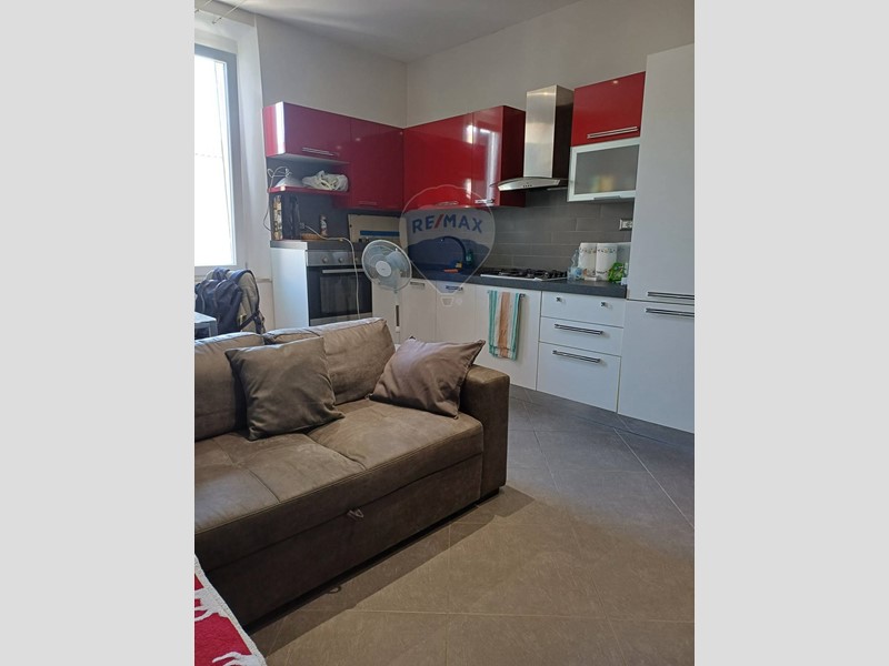 Bilocale in Vendita a Empoli, zona Centro, 115'000€, 52 m²