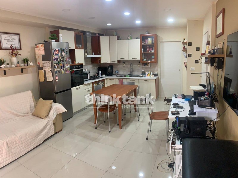 Appartamento in Vendita a Santa Maria di Licodia, 95'000€, 120 m²