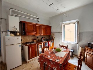 Quadrilocale in Vendita a Pisa, 219'000€, 85 m², arredato