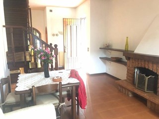 Villetta a schiera in Vendita a Montignoso, 699'000€, 110 m²