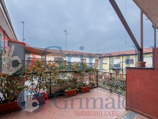 Trilocale in Vendita a Sant'Angelo Lodigiano, 86'000€, 101 m²