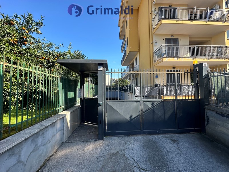 Box in Vendita a Acerra, 16'000€, 18 m²