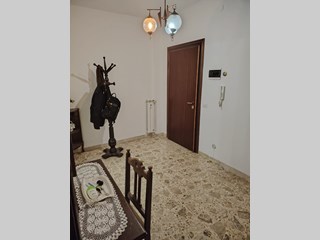 Appartamento in Vendita a Modena, zona Sacca, 205'000€, 125 m², arredato, con Box