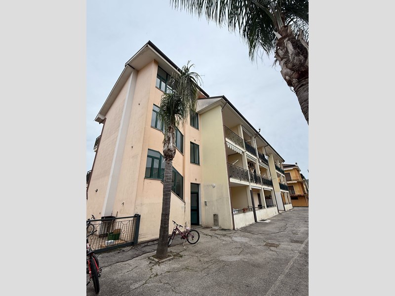Quadrilocale in Vendita a Castelnuovo Cilento, zona Velina , 109'000&euro;, 55 m²