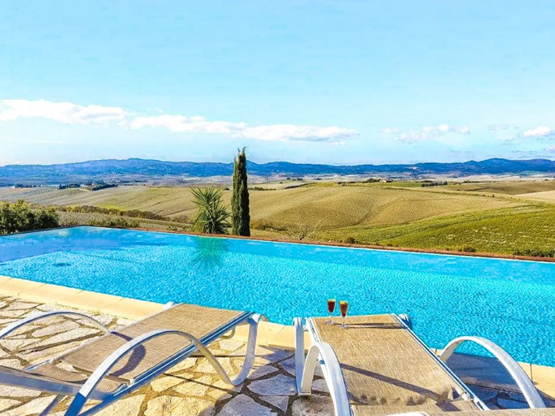 Villa in Vendita a Santa Luce, 820'000€, 392 m²