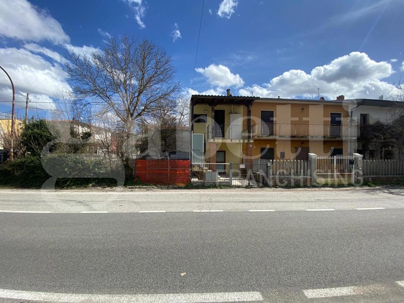 Casa Indipendente in Vendita a L'Aquila, 70'000&euro;, 95 m²