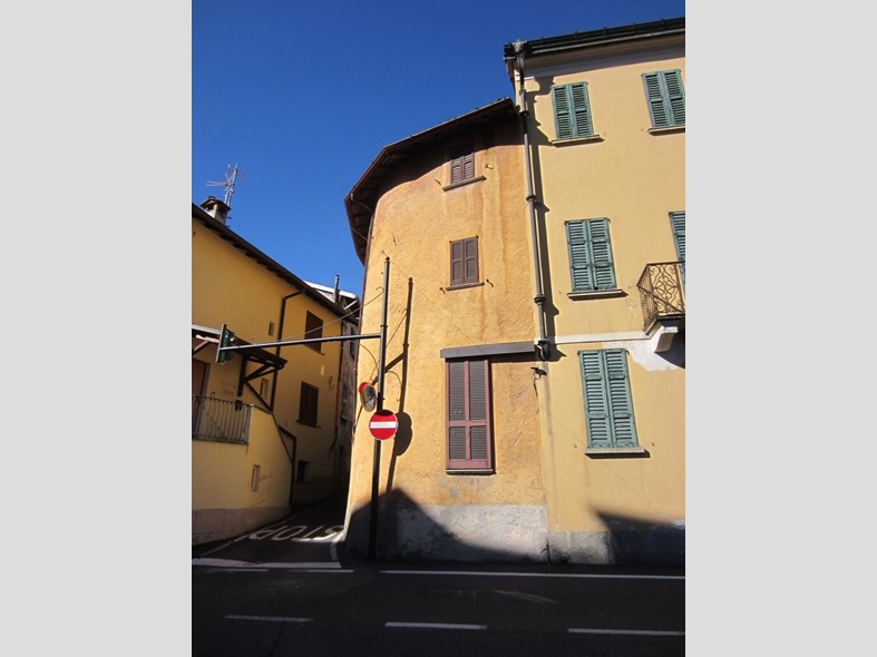 Casa Indipendente in Vendita a Bellagio, 142'000€, 250 m²