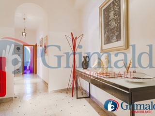 Trilocale in Vendita a Roma, 295'000€, 88 m², arredato