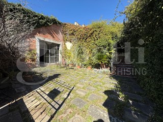 Appartamento in Vendita a Casciana Terme Lari, 230'000€, 260 m²