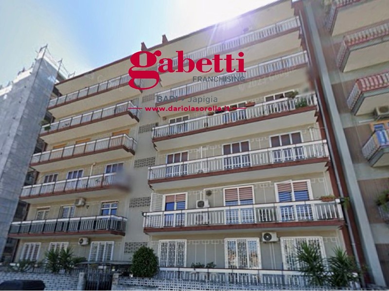 Appartamento in Vendita a Bari, 240'000€, 120 m²