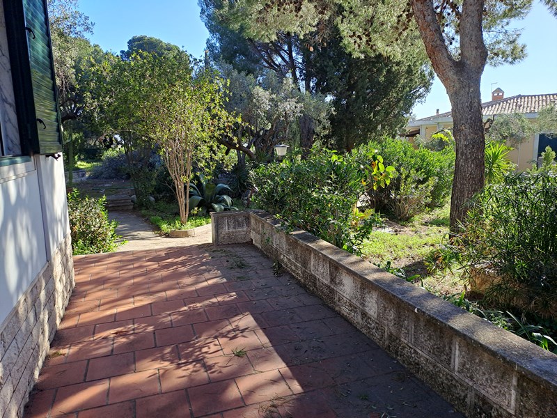 Villa in Affitto a Siracusa, zona Viale Epipoli, 800€, 87 circa, arredato