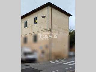 Quadrilocale in Vendita a Buti, 69'000€, 80 m²