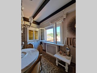 Quadrilocale in Vendita a Carrara, 173'000€, 90 m²