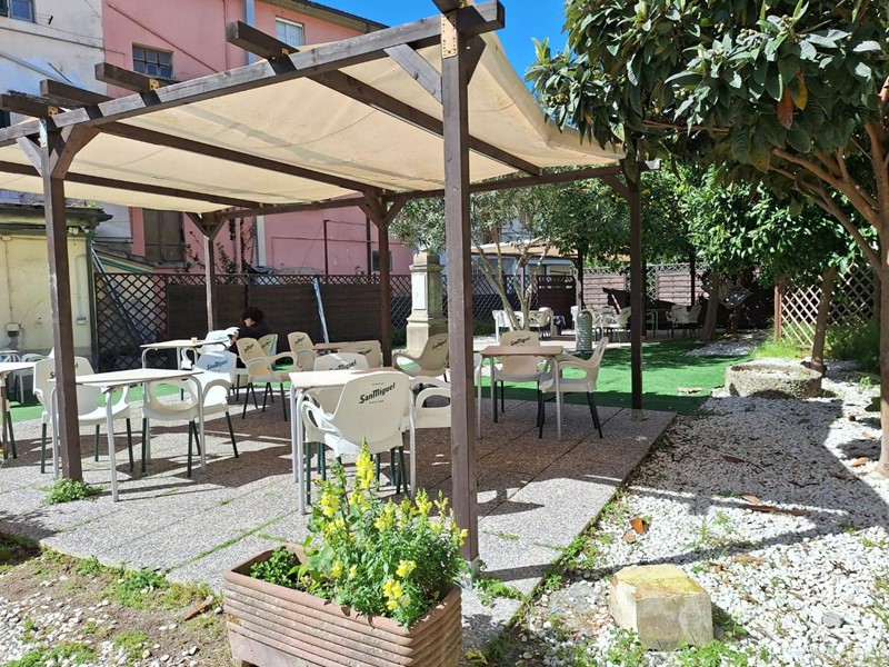 Immobile commerciale in Vendita a Gavorrano, zona Gavorrano Bagni, 400'000€, 175 m²